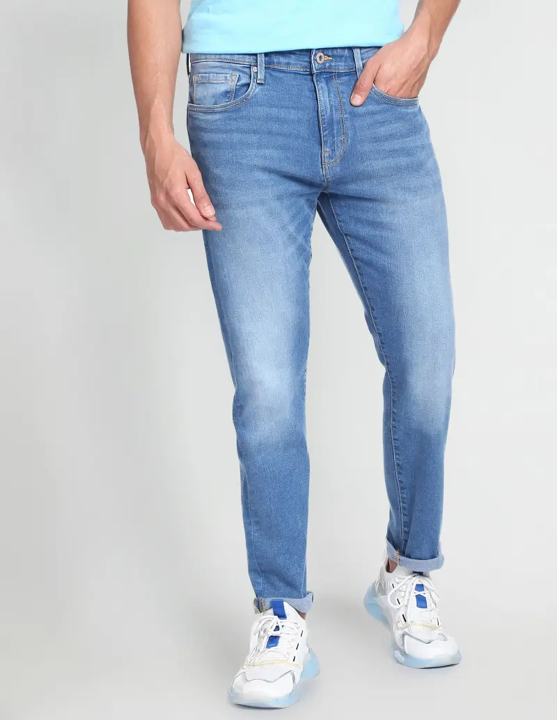 Slim Tapered Fit Stone Wash Authentic Signature Jeans