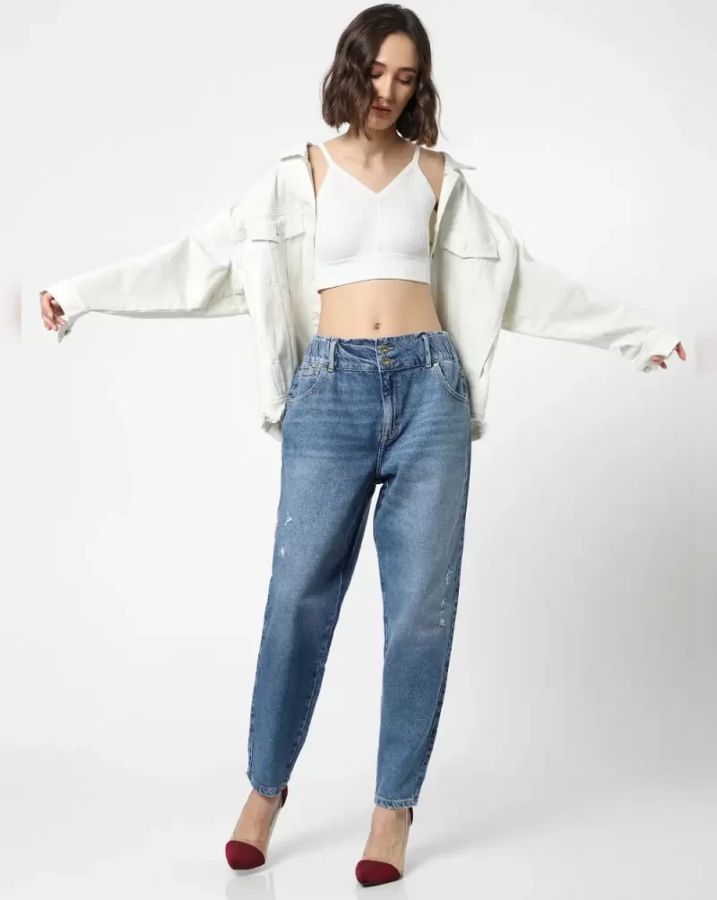 BLUE HIGH RISE CARROT FIT JEANS