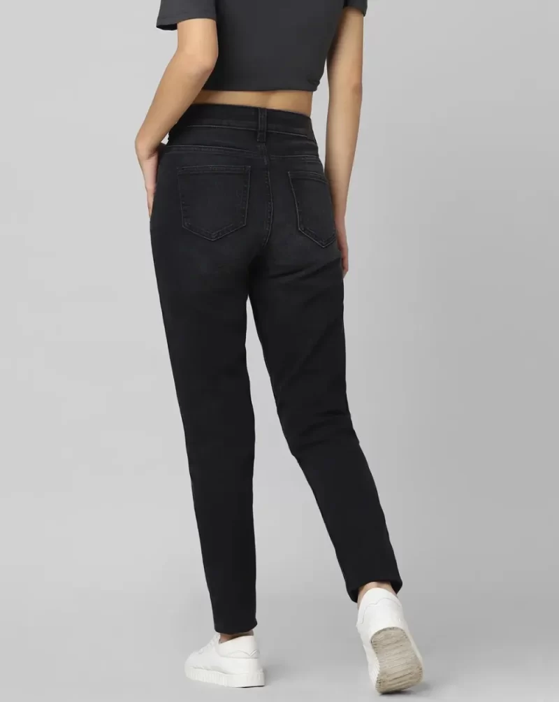 BLACK MID RISE DISTRESSED SKINNY JEANS