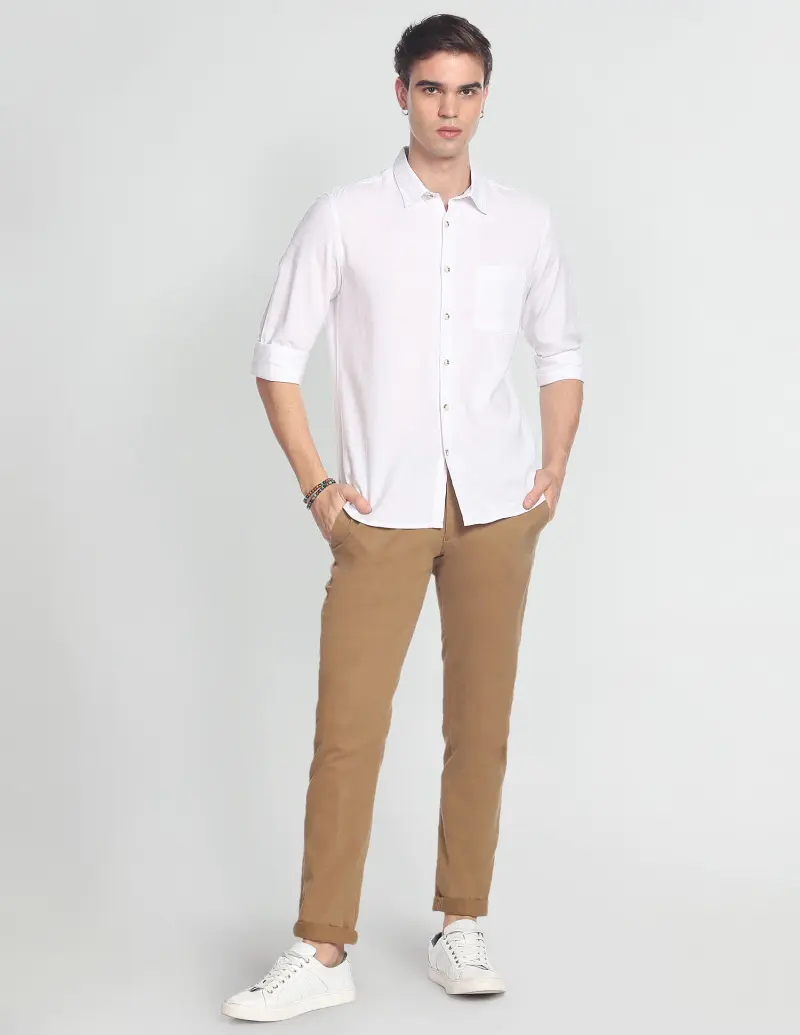 Solid Slim Fit Casual Shirt
