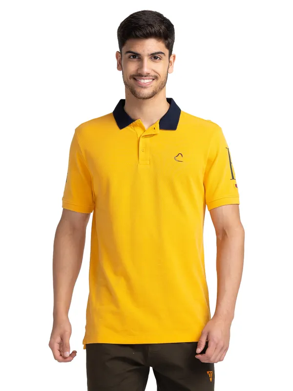 BEING HUMAN REGULAR FIT T-SHIRTS SHORT SLEEVE BEESWAX