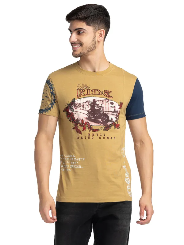 BEING HUMAN REGULAR FIT T-SHIRTS SHORT SLEEVE CAMEL