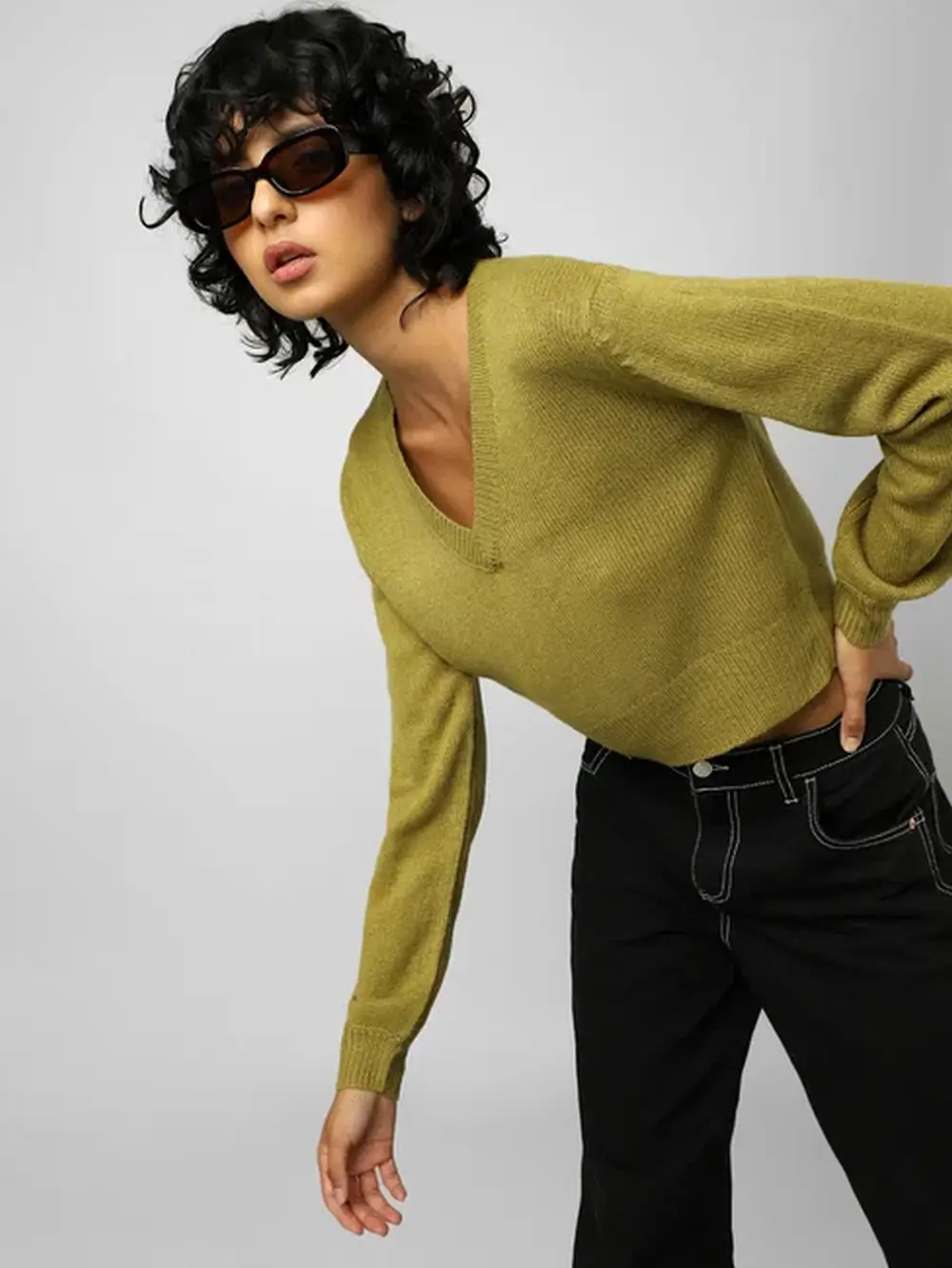 Green V-Neck Cropped Pullover