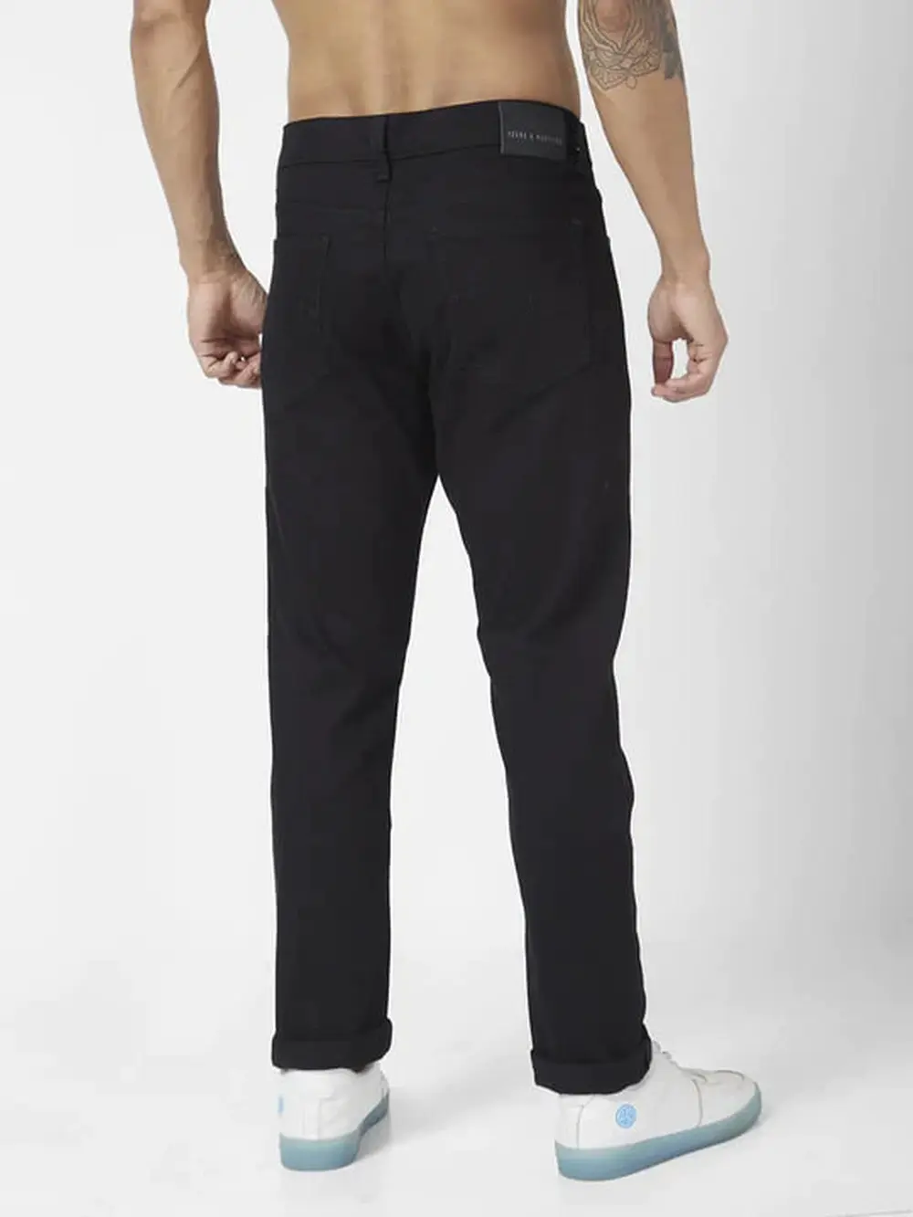 Spykar Men Black Cotton Stretch Slim Fit Narrow Length Clean Look Low Rise Jeans (Skinny)