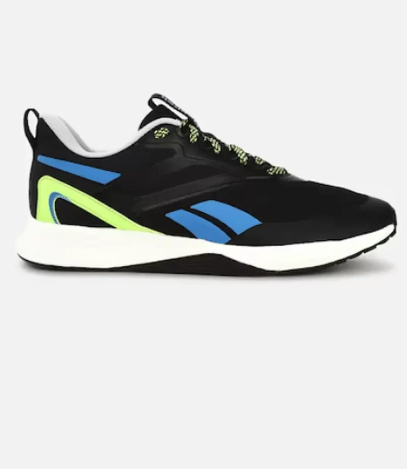 Fujita - Men Black Running Shoes