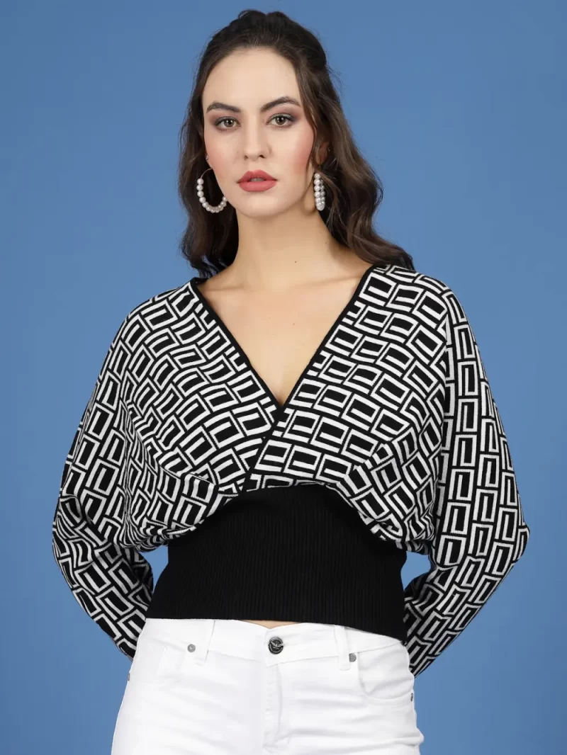 Checked V Neck Pullover