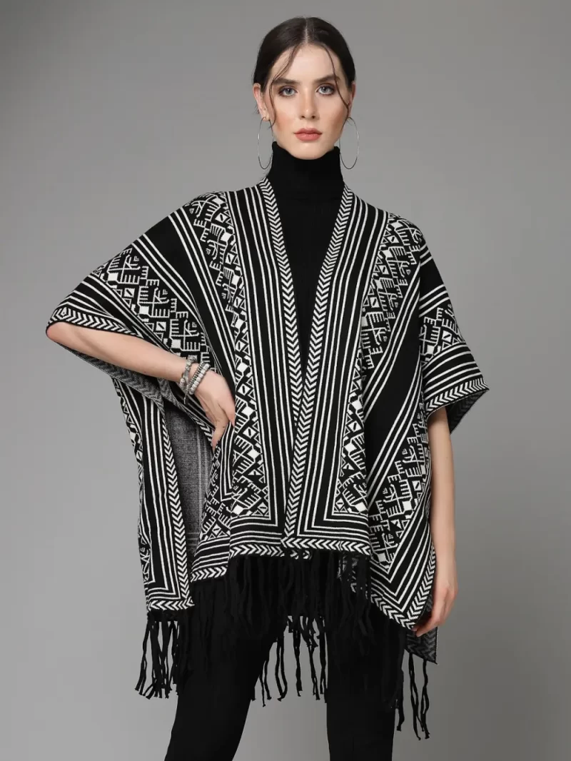 Geometric Printed Lapel Collar Poncho
