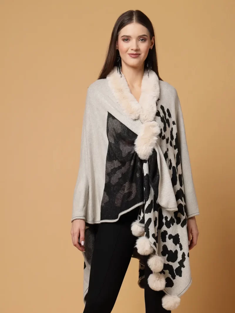 Geometric Printed V-Neck Long Sleeves Longline Poncho Sweater