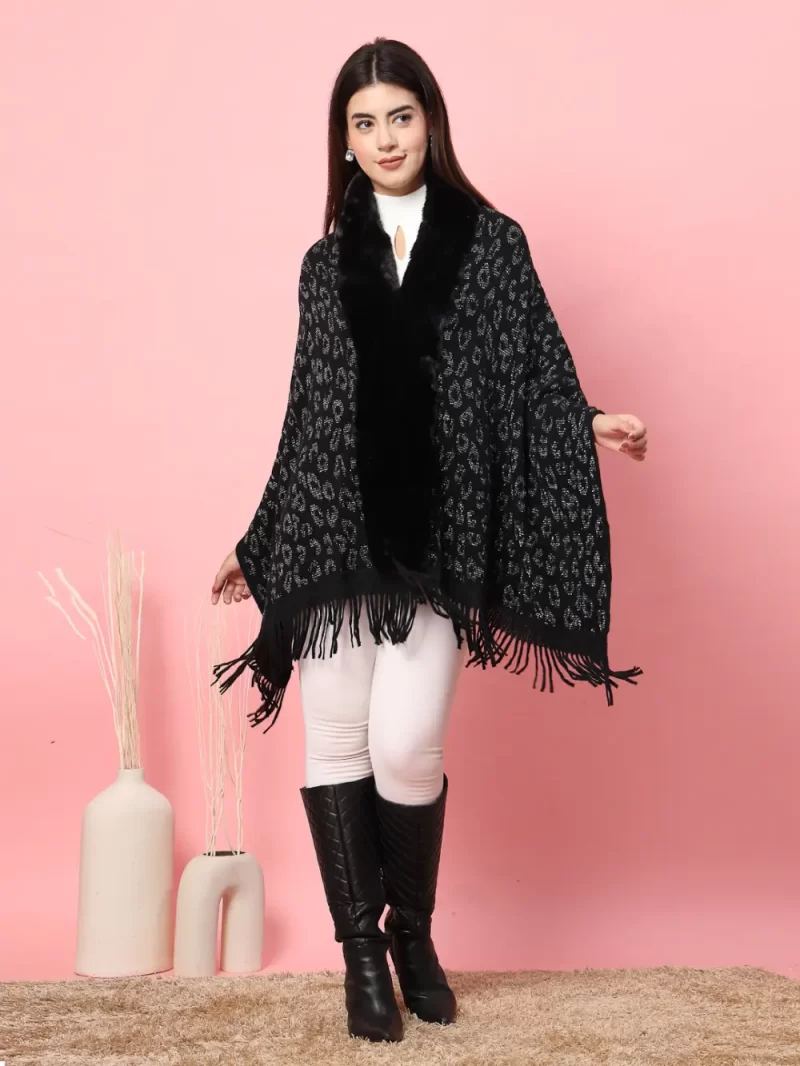 Women Geometric Printed Poncho