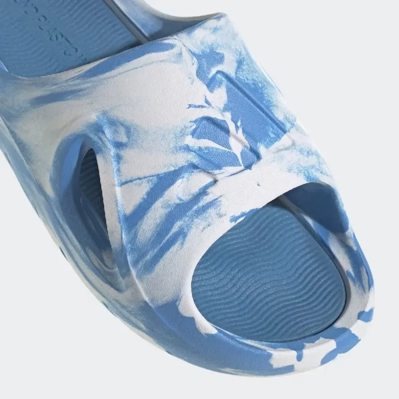 Adidas 
Adicane Slide Men Slides