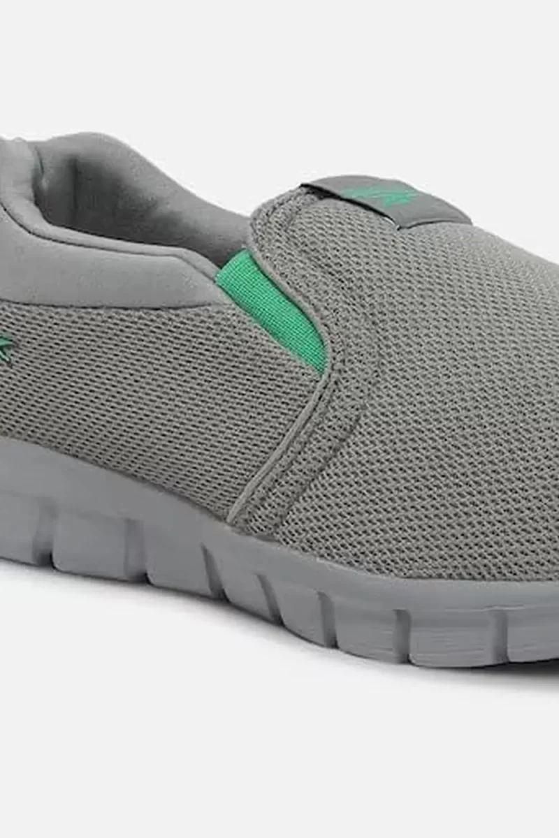 Reebok 
Leap Slip On M Walking Shoes For Men