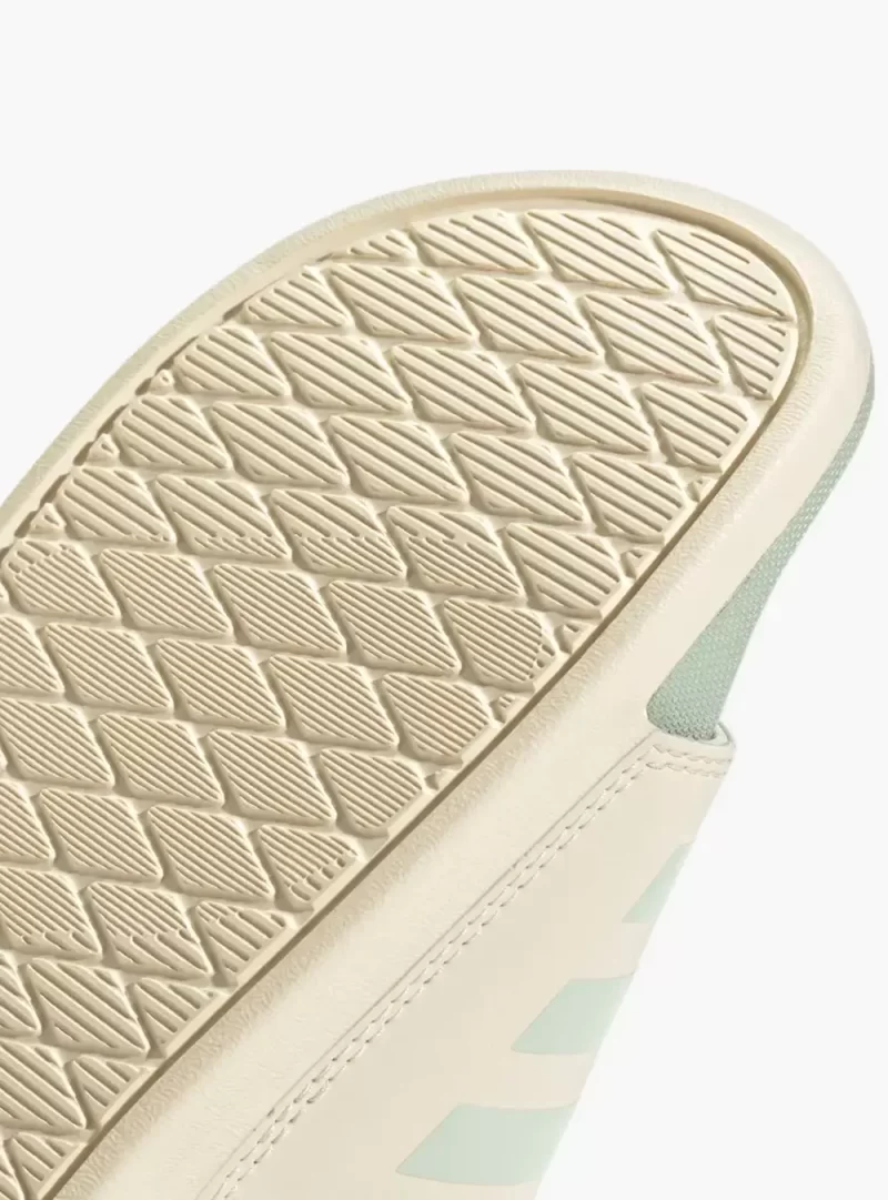 Adilette Comfort Slides