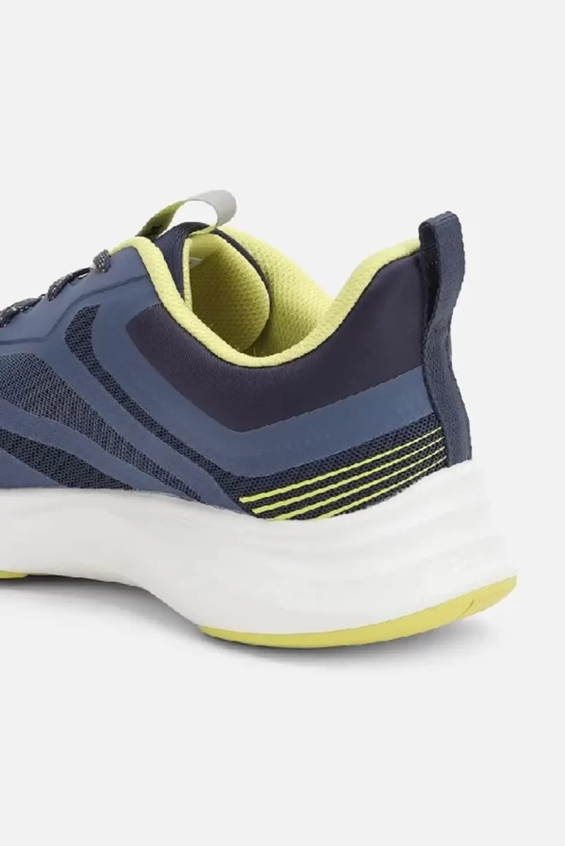 Trek Run M - Men Blue Running Shoes