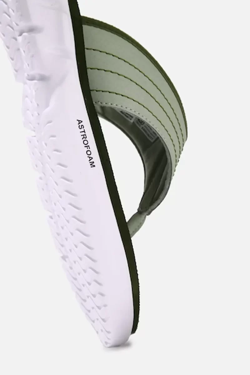 Spark Show Flip U - Men Green Sandals & Slippers