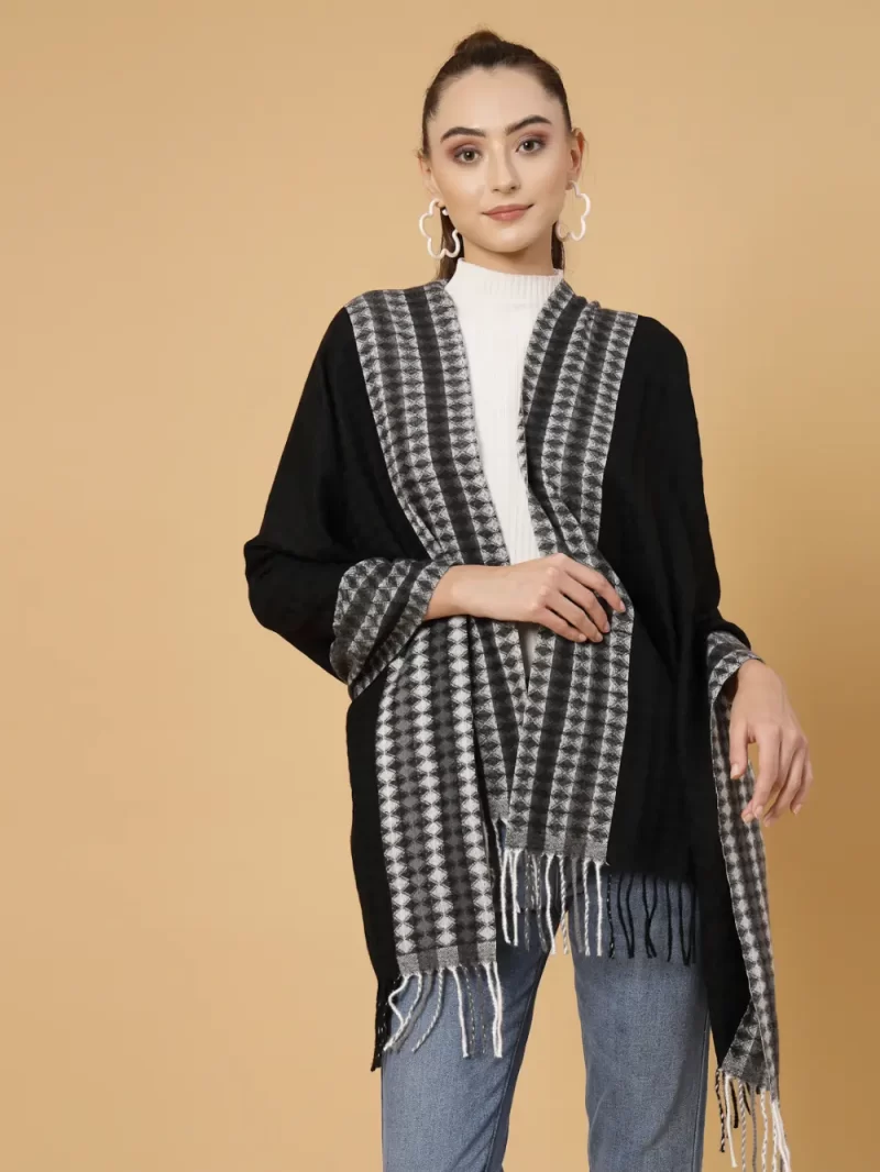 Geometric Woven Design Stole