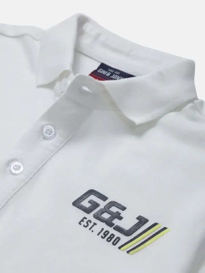 Gini & Jony Boys Solid Spread Collar Half Sleeves T Shirt