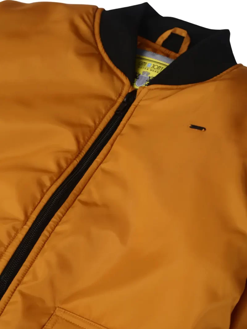 Gini & Jony Boys Black Solid Taffeta Full Sleeves Heavy Winter Jacket