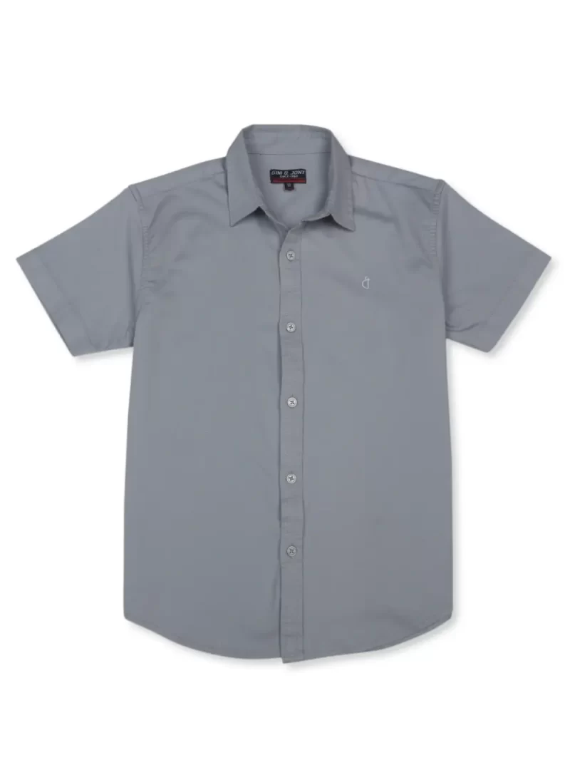 Gini & Jony 
Boys Regular Fit Solid Spread Collar Casual Shirt