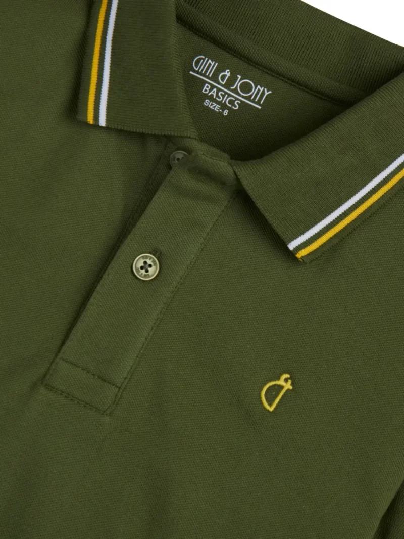 Gini & Jony Boys Solid Spread Collar Half Sleeves Shirt