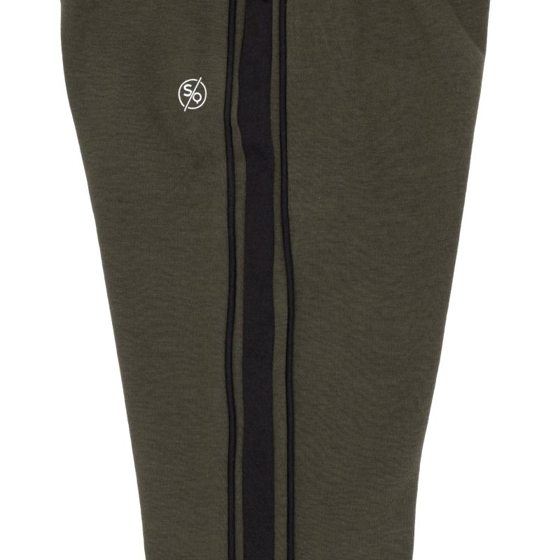 Boys Solid Regular Fit Track Pants