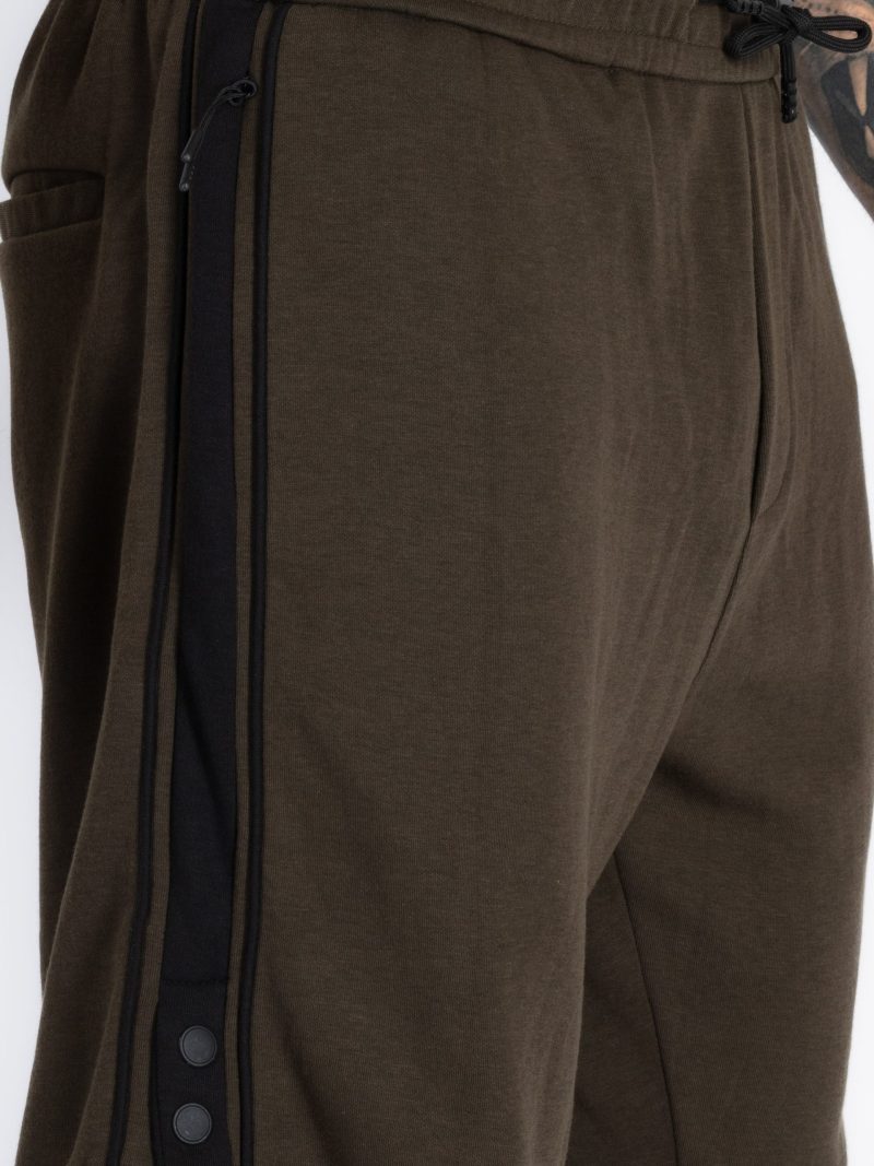 Status Quo Mens Solid Regular Fit Shorts