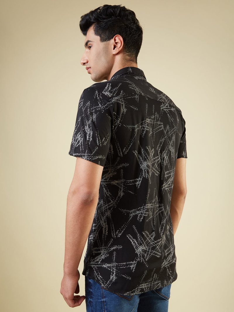 Status Quo Men'S Abstract Printed Half Sleeves Collared Neck Regular Fit Shirt