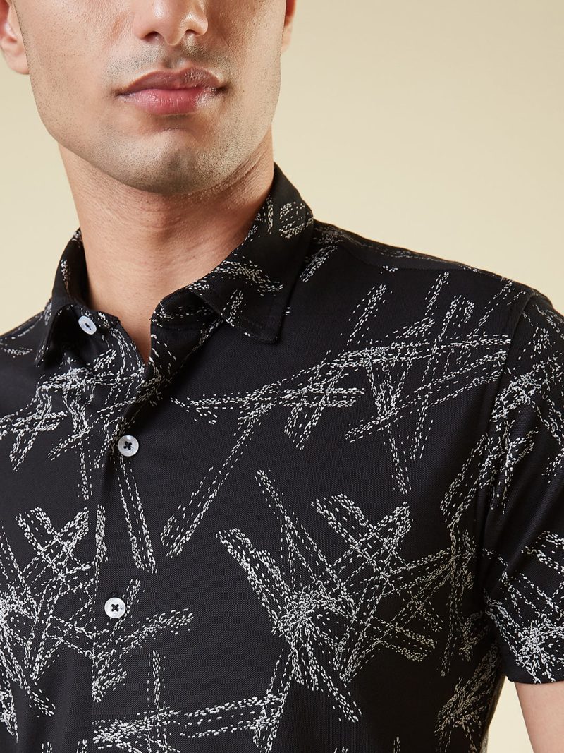 Status Quo Men'S Abstract Printed Half Sleeves Collared Neck Regular Fit Shirt