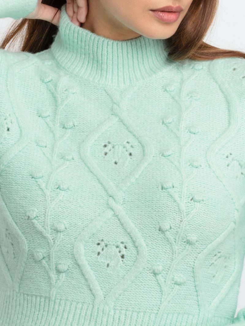 Womens Cable Knit Round Neck Sweater