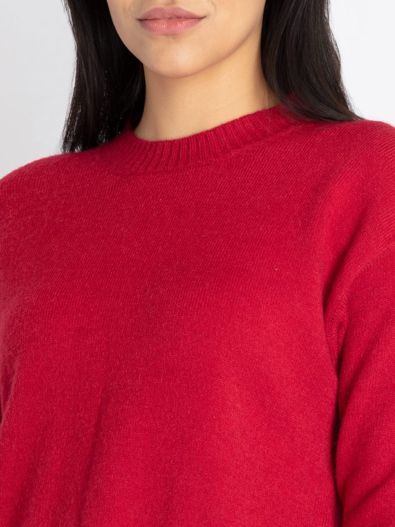 Womens Solid Round Neck Sweater