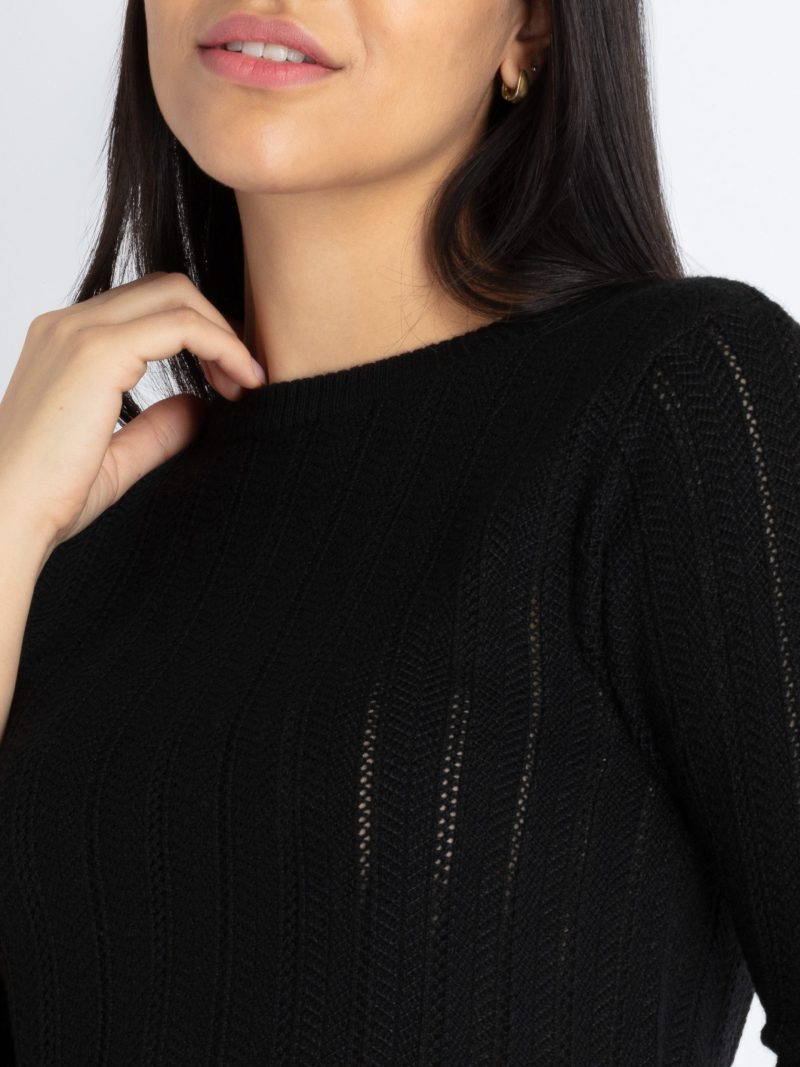 Womens Solid Round Neck Sweater