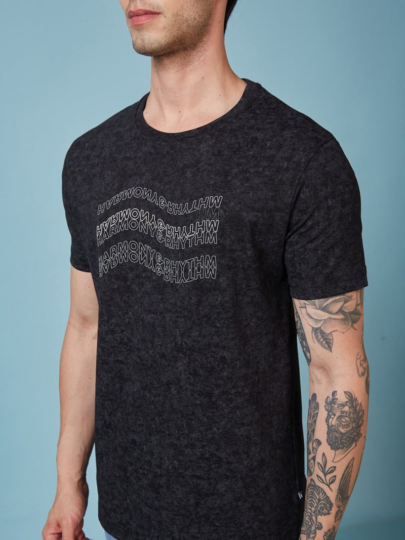 Status Quo Men'S Typography Printed Round Neck Short Sleeves Regular Fit Tshirt