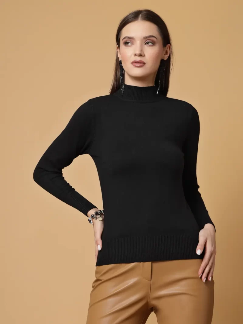 Women Solid Green Top