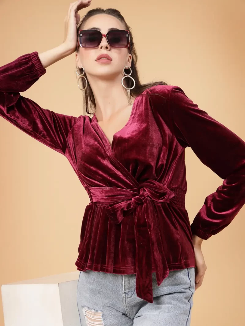 Women Winter Wear Stylished & Cosy Top
