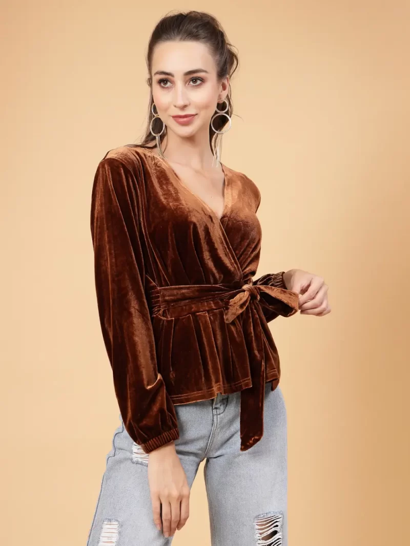 Women Winter Wear Stylished & Cosy Top