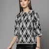 Argyle Printed Round Neck Pullover
