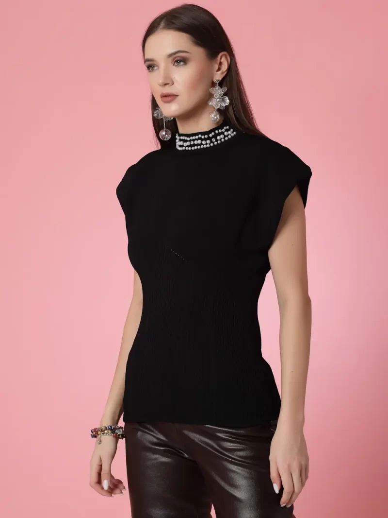 Ribbed High Neck Pullover