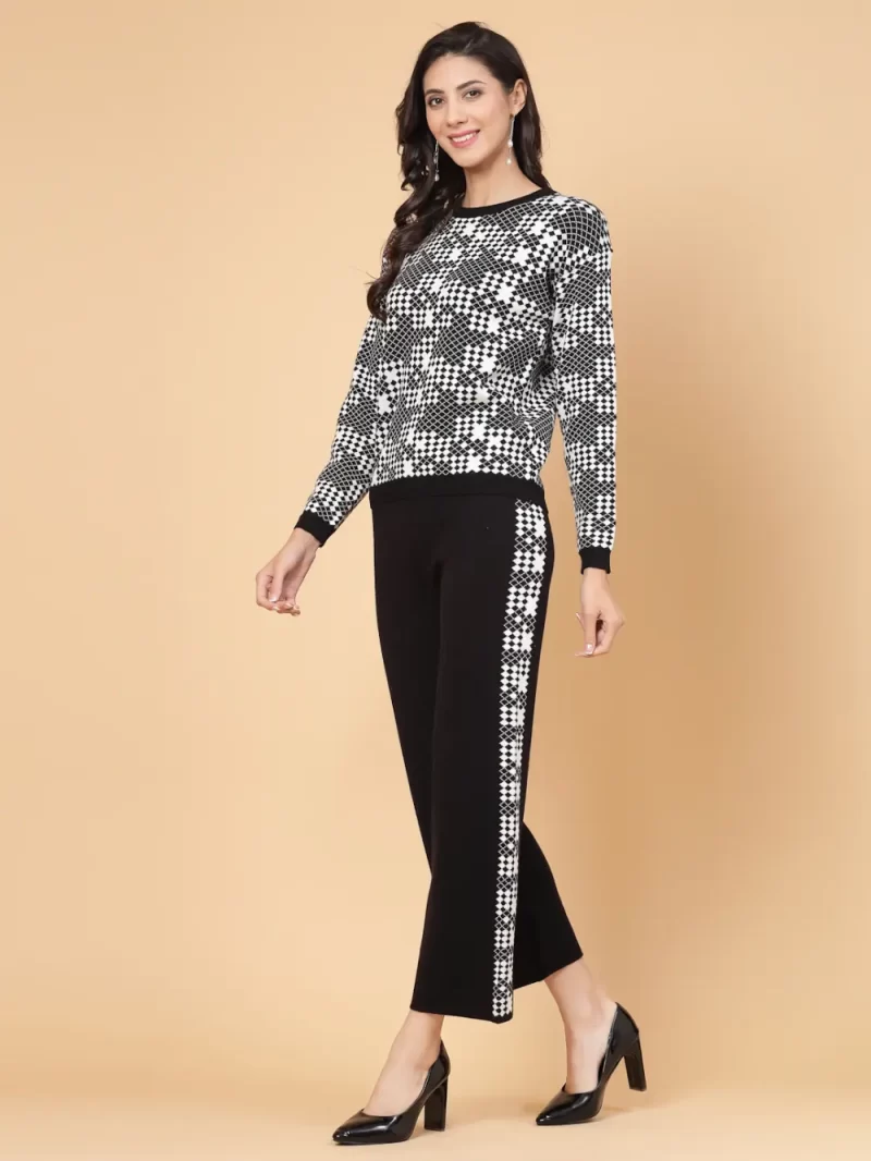 Geometric Printed Round Neck Co-Ords Set