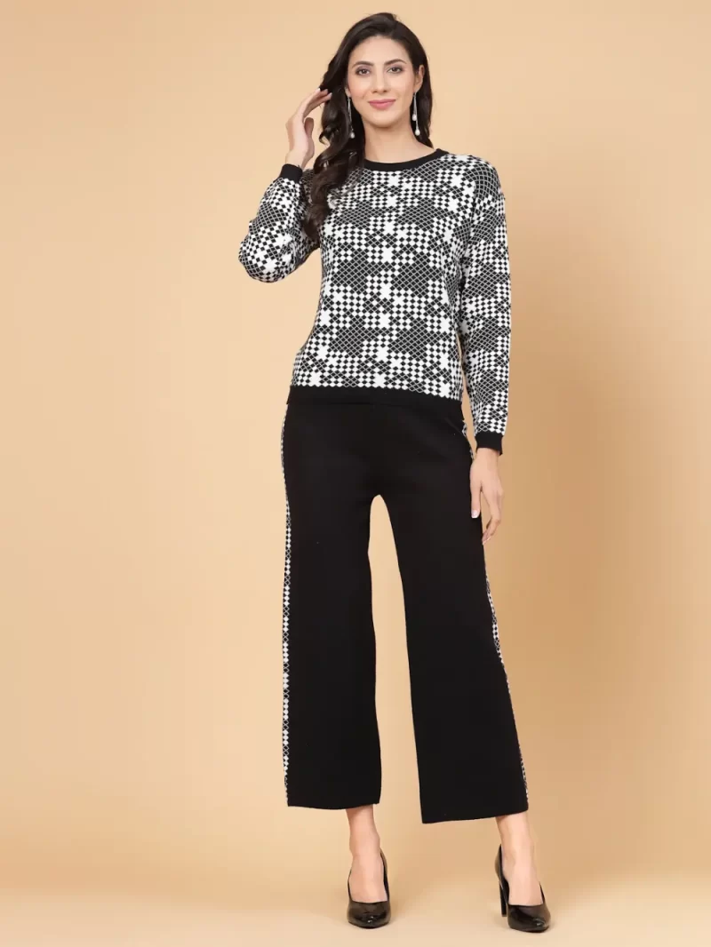 Geometric Printed Round Neck Co-Ords Set