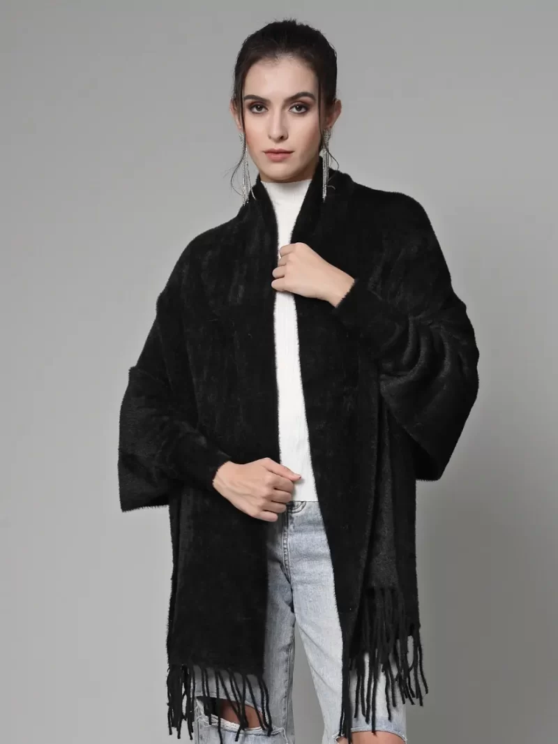 Women Solid Longline Poncho With Fringed Detail