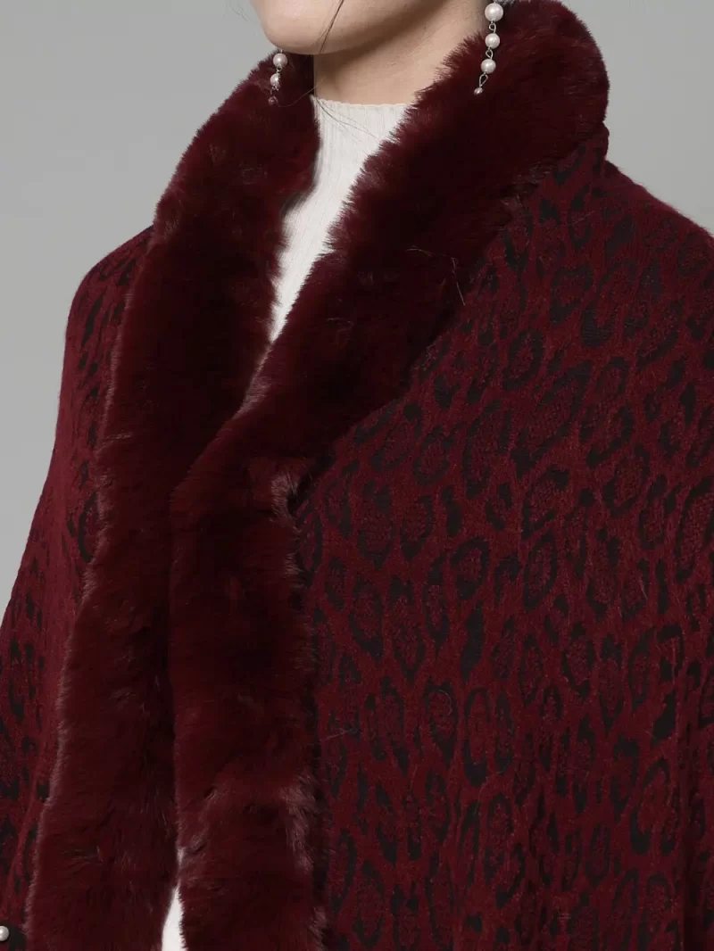 Women Printed Longline Poncho With Fringed Detail