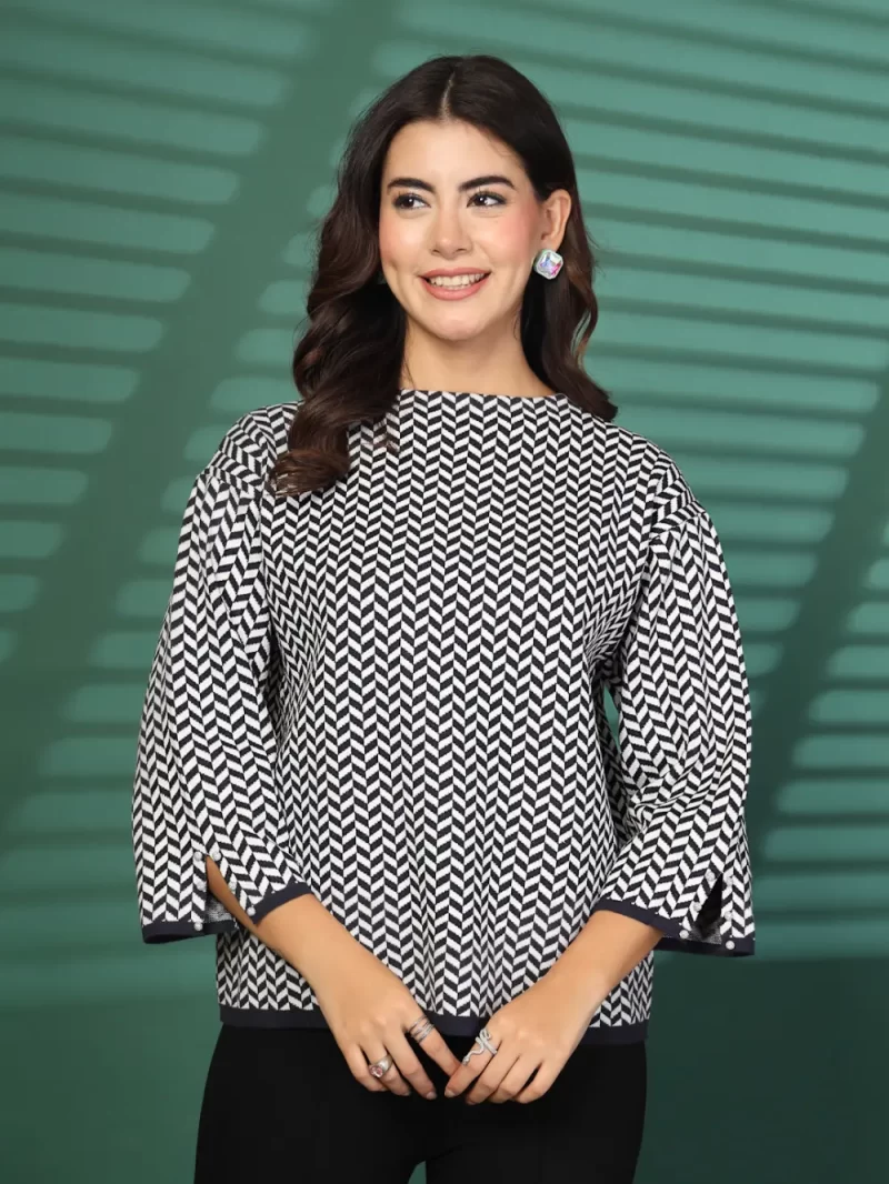 Women Abstract Printed Round Neck Top