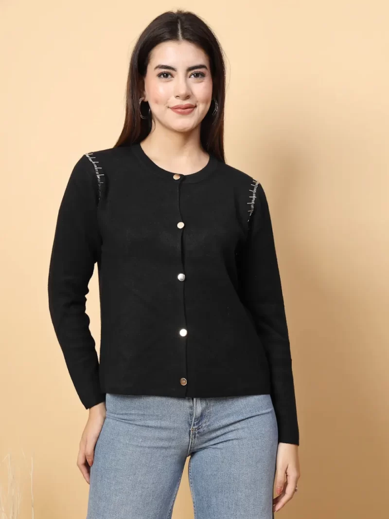 Women Solid Round Neck Top
