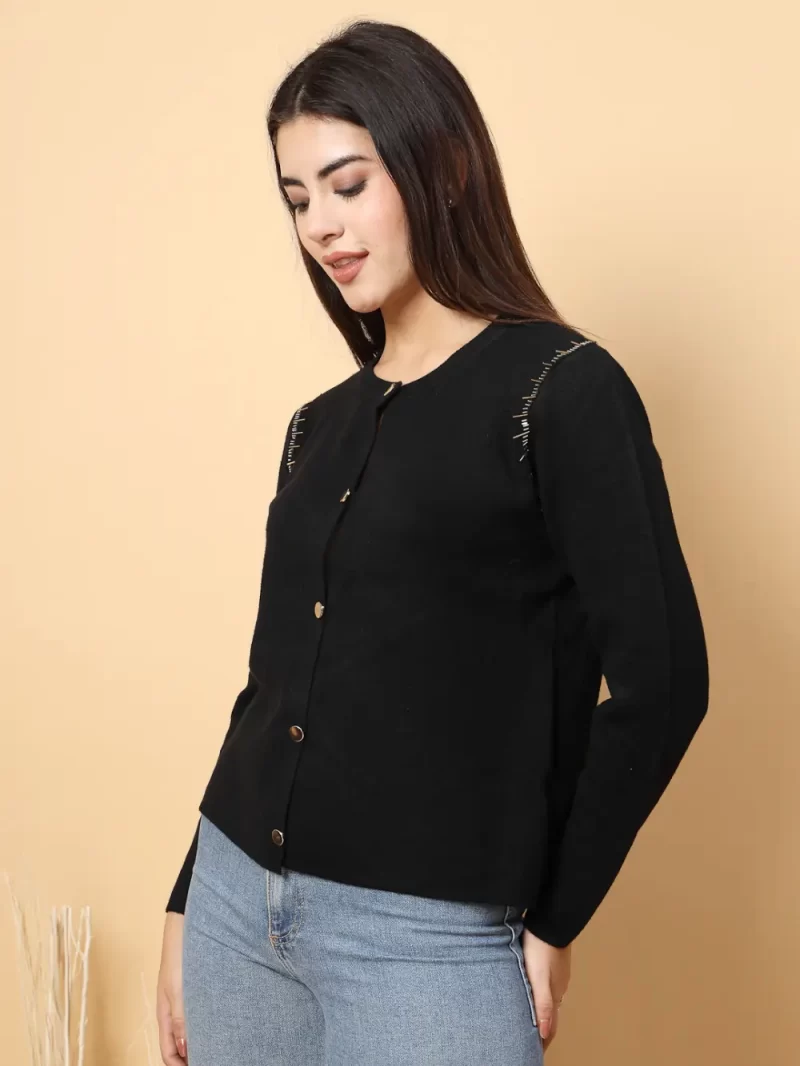 Women Solid Round Neck Top