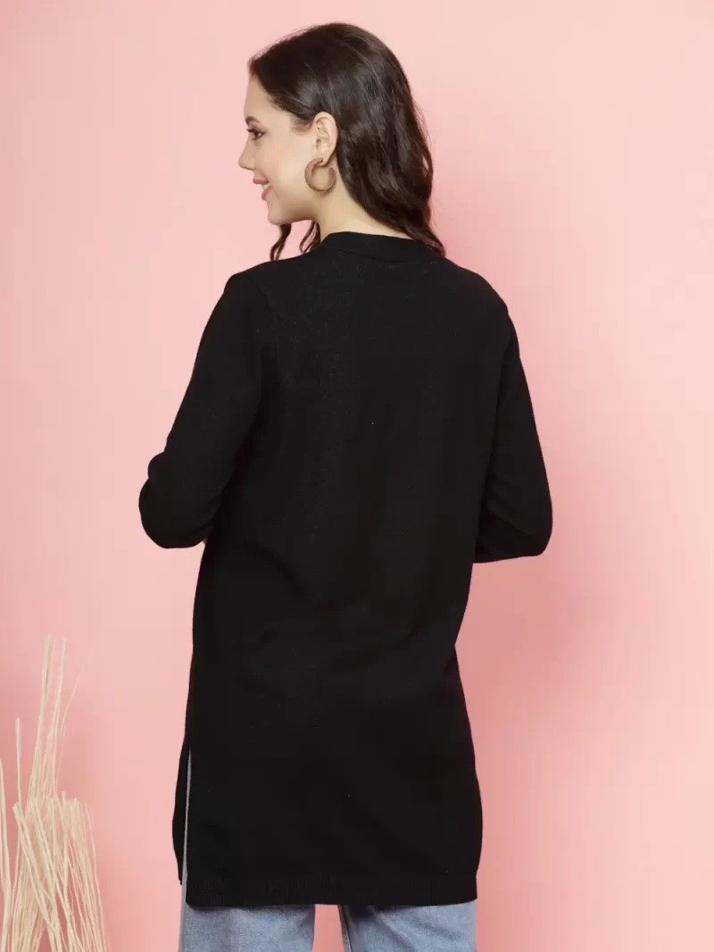 Women Solid Ribbed Longline Sweater