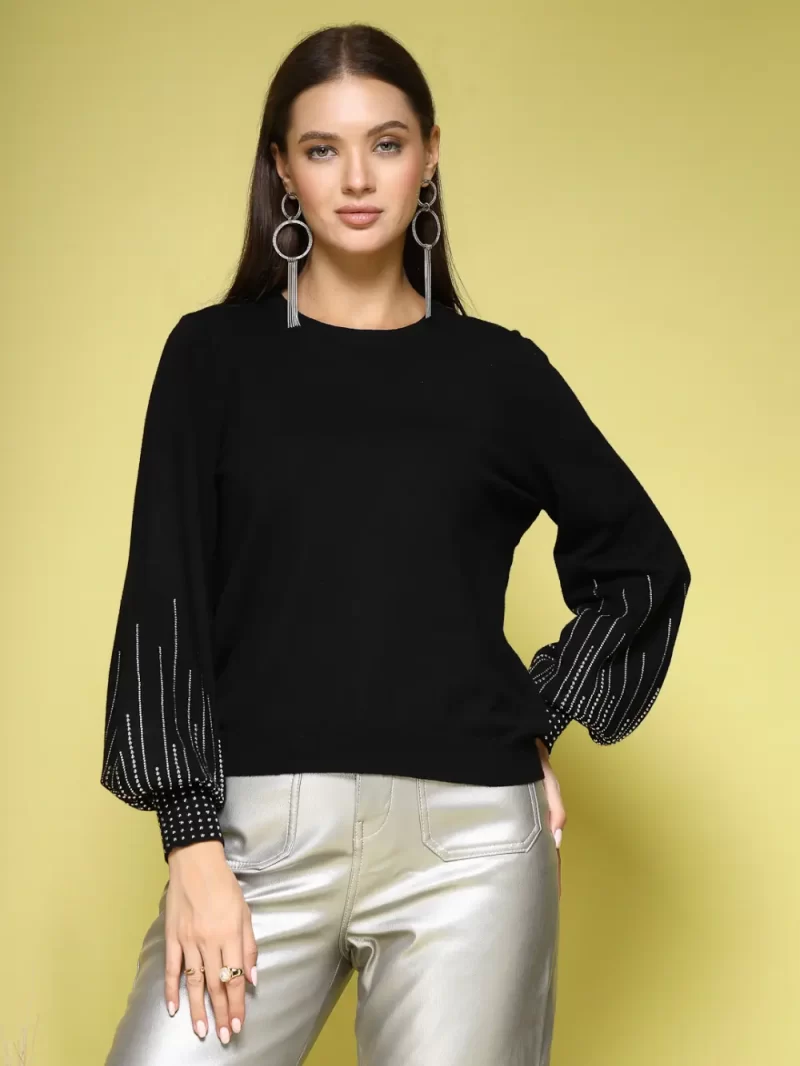 Women Solid Round Neck Top