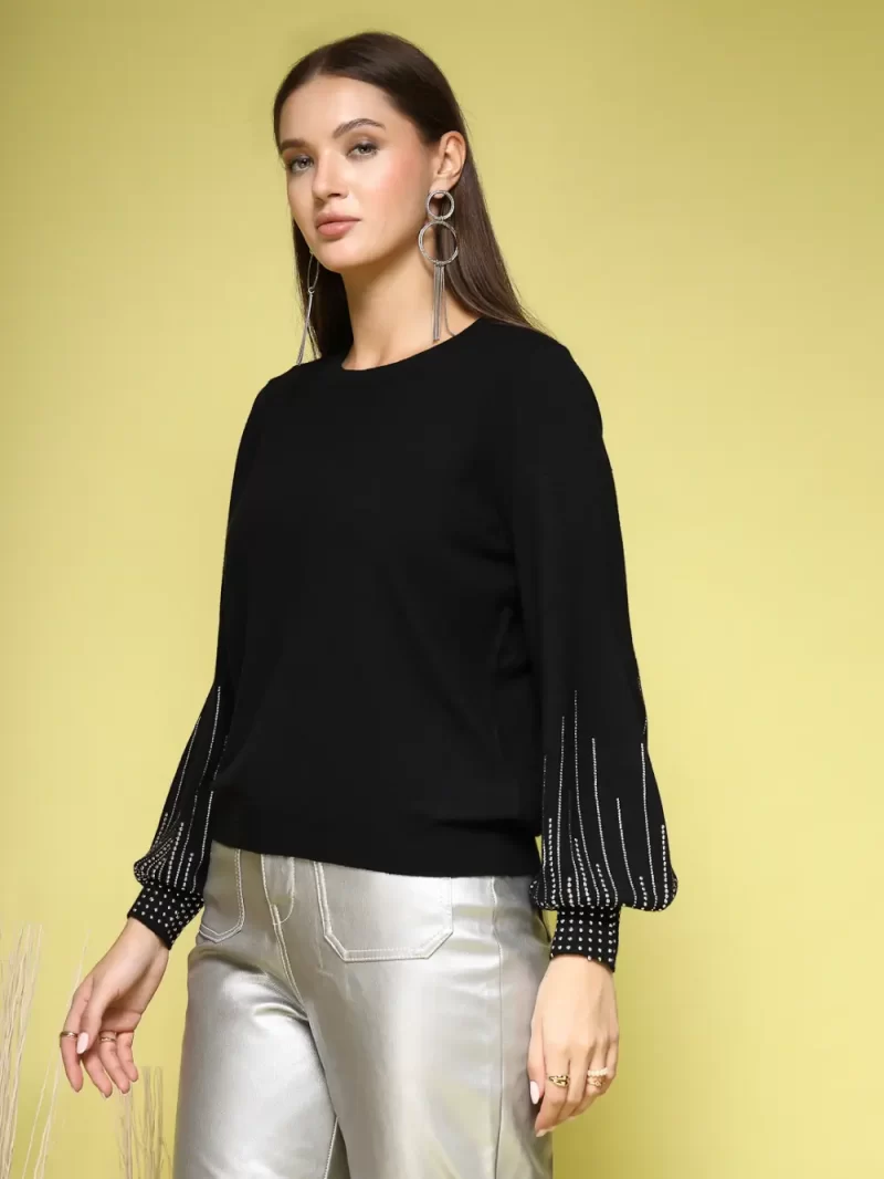 Women Solid Round Neck Top