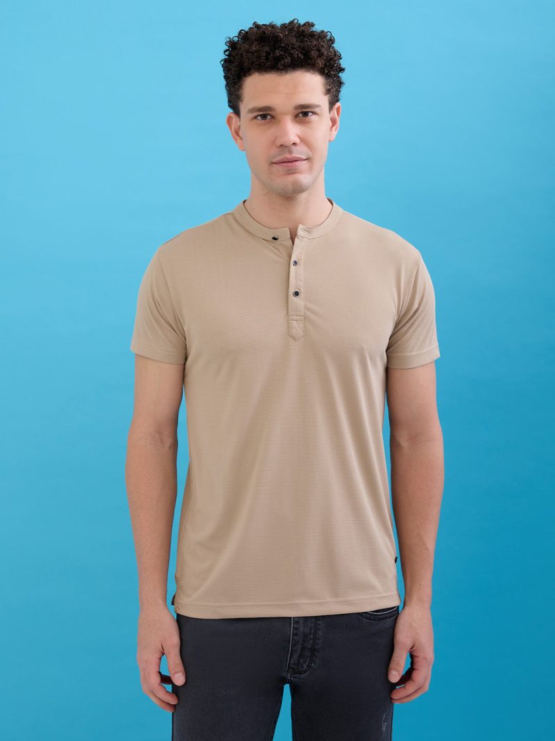 Status Quo Men'S Solid Slim Fit V-Neck T-Shirt