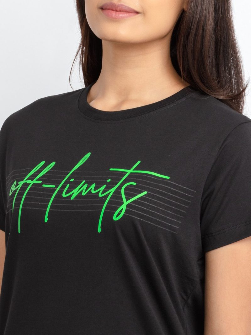 Status Quo Women'S Printed Round Neck T-Shirt