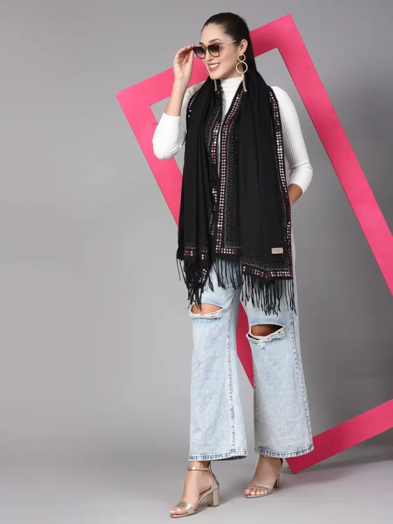 Winter Stole With Tasselled Border