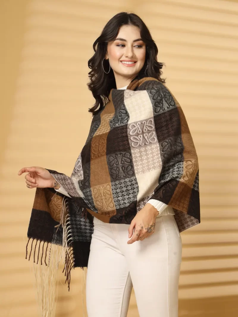 Women Checked Woollen Shawl